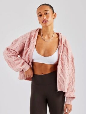 Cernucci CABLE KNIT ZIP THROUGH KNIT HOODIE - BABY PINK